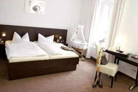 Eynck Und Restaurant 3*